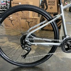 Fuji Traverse 1.3 - Gray 2022 32 Fuji Traverse 1.3 - Gray 2022 -Aventon Shop c9RJbaKdrEWg4nKyDu6HQYXbM