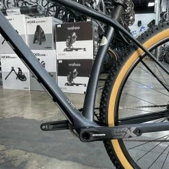 Scott Scale 940 Sram NX - Granite Black 2022 -Aventon Shop ciTGtlfME1U aiz2vOMPMcslA