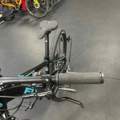 Fuji Nevada 27.5 1.5 Black 2022 -Aventon Shop dF38lRqxSDtT8699 xlQ31A8U