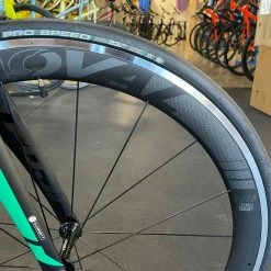 Fuji Norcom Straight 2.1 Satin Carbon/Green -Aventon Shop dnsBIzoovQWUnGOXPaL0yG240