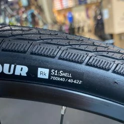 Fuji Traverse 1.7 ST Black/Cyan 2022 -Aventon Shop eqskZuKPrEe3OvK qQ5hlIIQ