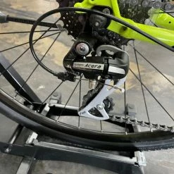 Trek 8.3 Dual Sport Shimano Acera 8 Speed - Hi-Vis Yellow 2015 USED -Aventon Shop iF5G0pcpHdDmbQ6CwgMhxflpQ