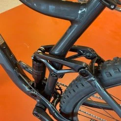 Giant We Ship! Stance 29 2(Crest Fork) - Gunmetal Black 2021 -Aventon Shop iMcWWn4oZchXDiA Ef Aq4R40