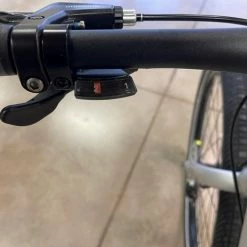 Breezer Midtown 1.7 - Silver 2022 -Aventon Shop irZN81czT92i5VgG1KPCPl0 s