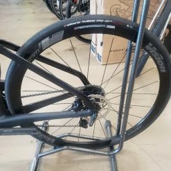 Argon 18 E-117 Tri Disc SRAM AXS 2x12 E-tap Matte Black 2022 -Aventon Shop j8BhmJW5ArrnDVg 9yNZbtxAg