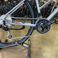 Fuji Absolute 1.7 Step-Thru - Silver 2022 -Aventon Shop k3Jo1NilHnosy mxXfiXj1Lx8