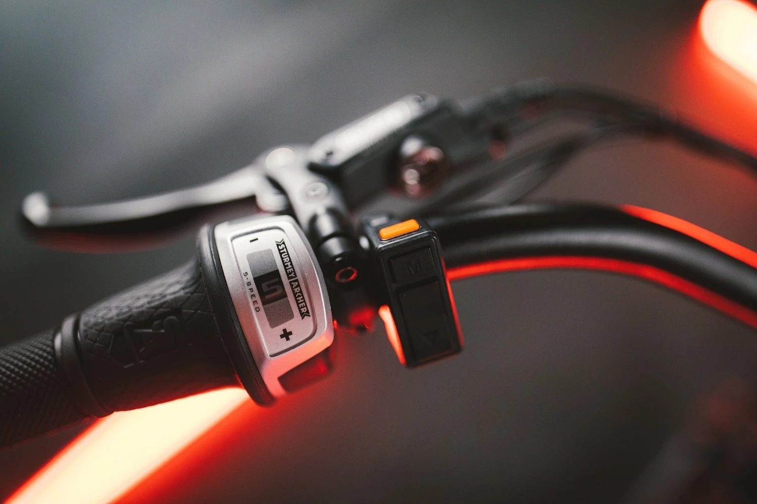 Civilized Cycles 2023 Civilized Model 1 - Bond Silver 8 Civilized Cycles 2023 Civilized Model 1 - Bond Silver - Image 6