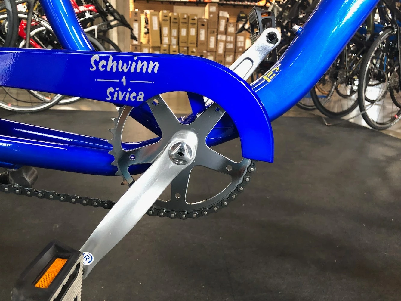 Schwinn Sivica 1 Cruiser Blue 2022 6 Schwinn Sivica 1 Cruiser Blue 2022 - Image 4