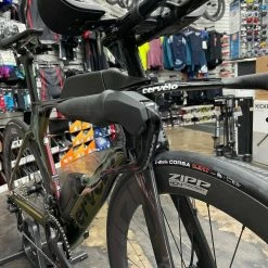 Cervelo P5 Shimano Ultegra Di2 12 Speed Zipp 404 Firecrest - Purple Sunset 2023 -Aventon Shop mxwMuc4Ll RZEQfe pRIk1Ubw