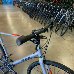 Fuji Absolute 1.3 Disc Shimano Sora - Satin Silver 2022 -Aventon Shop pRDESKHkcD FjUopUbTtqWsec