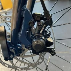 Fuji Absolute 1.9 Dark Blue 2022 -Aventon Shop pi3aoQxC3p7L3oSiElxJYE9wk