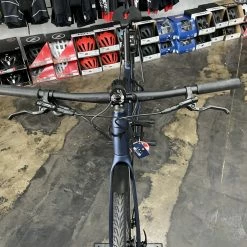 Pinarello Nytro Urbanist Shimano Deore 2022 -Aventon Shop q1n7fJJXB7sboFRNs1mKm5S4