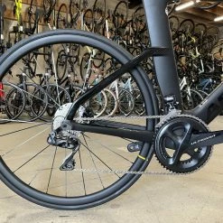 Argon 18 E-117 Disc Shimano Ultegra Di2 - Black 2022 22 Argon 18 E-117 Disc Shimano Ultegra Di2 - Black 2022 -Aventon Shop qBrSSMgjjq1zbQe1rVhqxkAX4