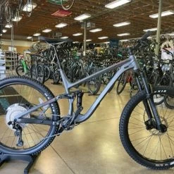 Fuji Auric 1.5 - 27.5 Shimano Deore 1 X 11 - Satin Hazy Silver 2022