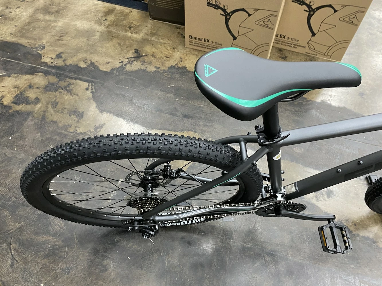 Fuji Nevada 29 1.9 Shimano Tourney - Satin Graphite 2022 10 Fuji Nevada 29 1.9 Shimano Tourney - Satin Graphite 2022 - Image 8