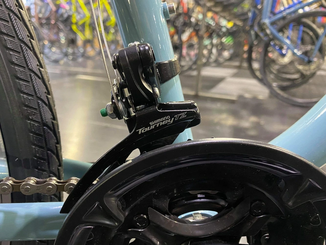 Retrospec Barron Comfort Hybrid Bike 21-Speed - Blue Fog 2022 9 Retrospec Barron Comfort Hybrid Bike 21-Speed - Blue Fog 2022 - Image 7