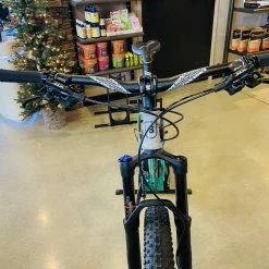 Breezer Bikes Lightning Pro 27+ 27.5 Mountain Bike 2020 -Aventon Shop s3BXD18VQ4JANMQ6WGKkqQpxM