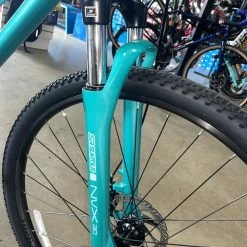 Jamis DXT A3 Step-Over - Seafoam 2022 -Aventon Shop t5xaqKtHKGOj85zH3Kf68Q Vk