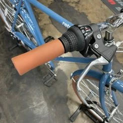 Retrospec Beaumont 7-speed City Bike - Blue - Demo -Aventon Shop tZeS4d9fIxrSK4xMNi4VXJlE8