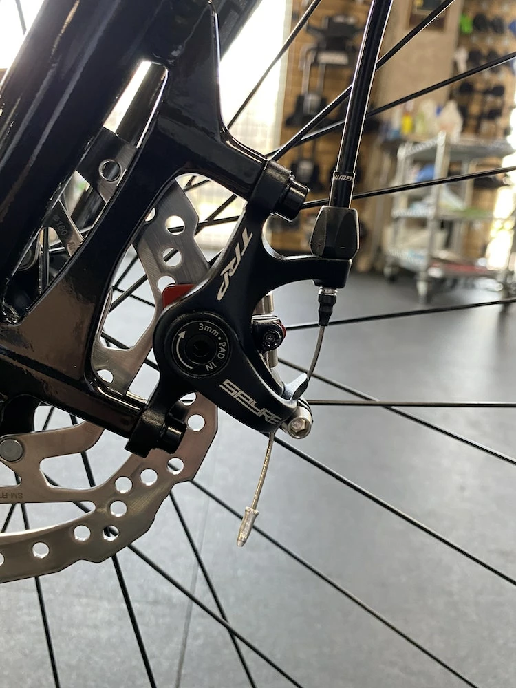 Breezer Midtown 1.5 Low Step Skyline Black 2022 5 Breezer Midtown 1.5 Low Step Skyline Black 2022 - Image 3