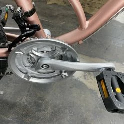 Retrospec Barron Step-Thru Comfort Hybrid Bike 21-Speed - Mauve 2022 -Aventon Shop v1JGfE4q0fBr2Pq8QRYS eLGg