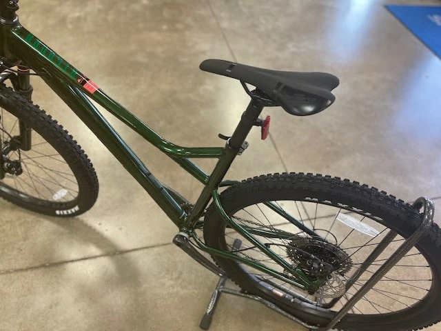 Fuji Bighorn 1.5 29er Shimano Deore 1 X 11 Speed - Deep Forest Green 7 Fuji Bighorn 1.5 29er Shimano Deore 1 X 11 Speed - Deep Forest Green - Image 5