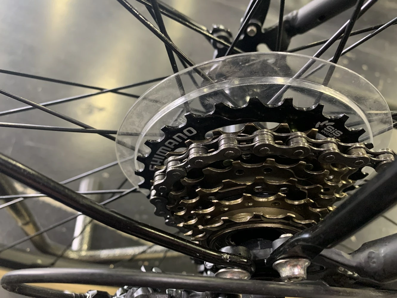 Retrospec Beaumont 7-Speed City Bike - Matte Black 2022 9 Retrospec Beaumont 7-Speed City Bike - Matte Black 2022 - Image 7