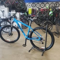Fuji Nevada 27.5 1.7 SRAM X4 - Blue 2022 -Aventon Shop wFNtmtB54tLCpsj GgYOWr5OU