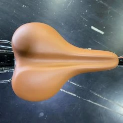 Retrospec Beaumont 7-Speed Step-Thru City Bike - Black 2022 -Aventon Shop xibx1R8AQop4Vxs0vyjI1tq0E 1