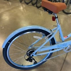 Tuesday March 7 Low-Step Perrywinkle 2021 -Aventon Shop ybVN0MHYhXOqJeJb01U8YYA4E