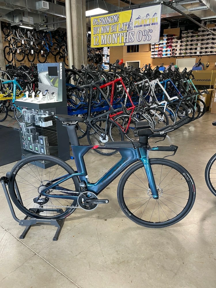 Argon 18 E-119 Tri+ Disc Sram Force Dig Me Beach Reflects 2022 3 Argon 18 E-119 Tri+ Disc Sram Force Dig Me Beach Reflects 2022