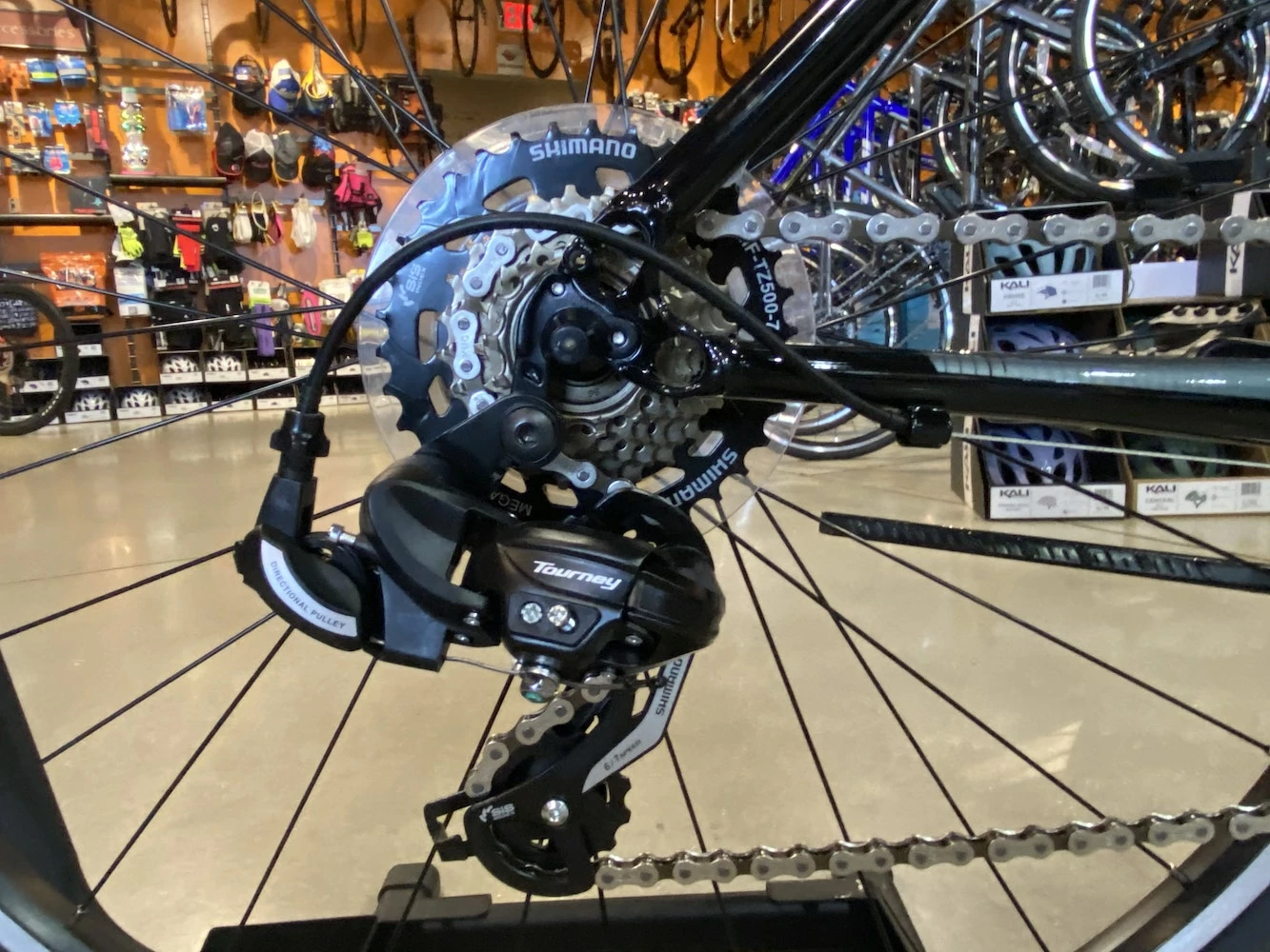 Fuji Absolute 2.1 - Black 2022 4 Fuji Absolute 2.1 - Black 2022 - Image 2